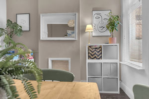 Photo 9- click for photo gallery